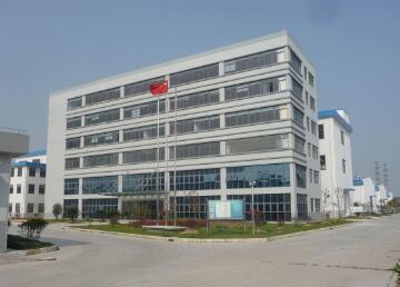 深圳龍華廠房中央空調、排煙改造工程